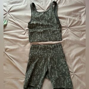 Lululemon Set